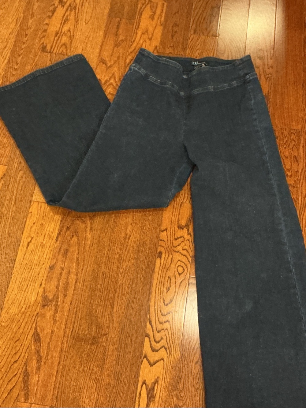 Women’s French dressing jeans